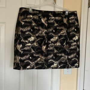 New Forever 21 Black And Gold Skirt New! Size Large